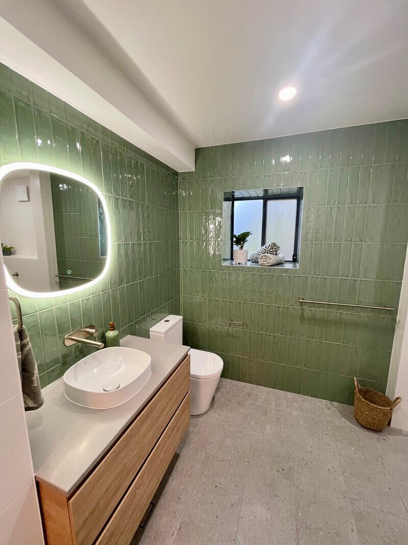 Allambie Heights Main Bathroom