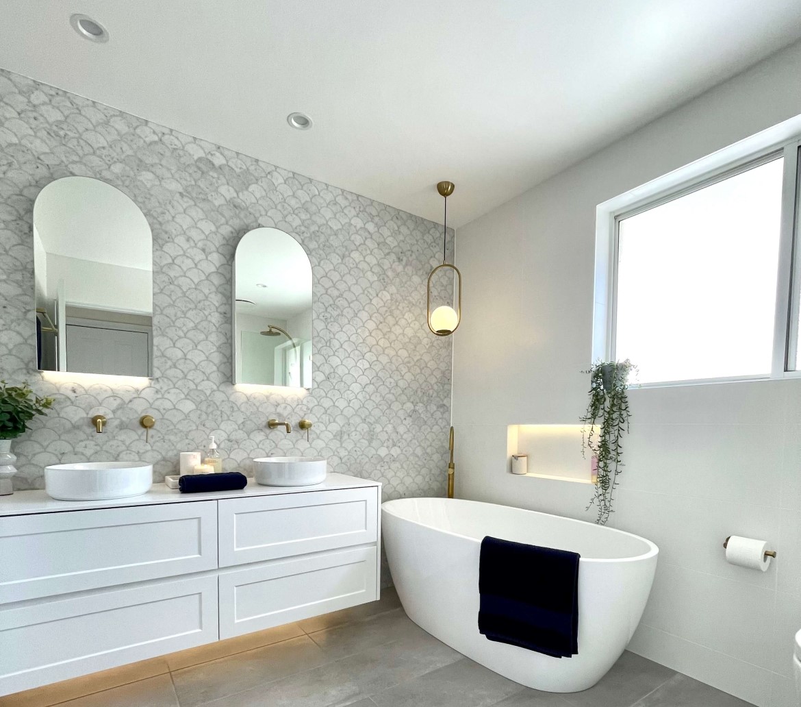 Mastering Bathroom Lighting: Expert Tips