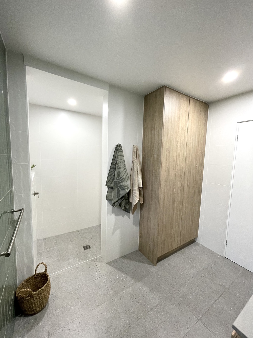 Allambie Heights Main Bathroom (5)