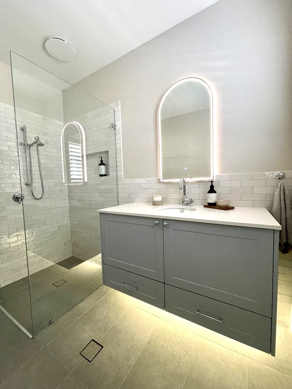 Beaumont Hills Guest Bathroom (3)