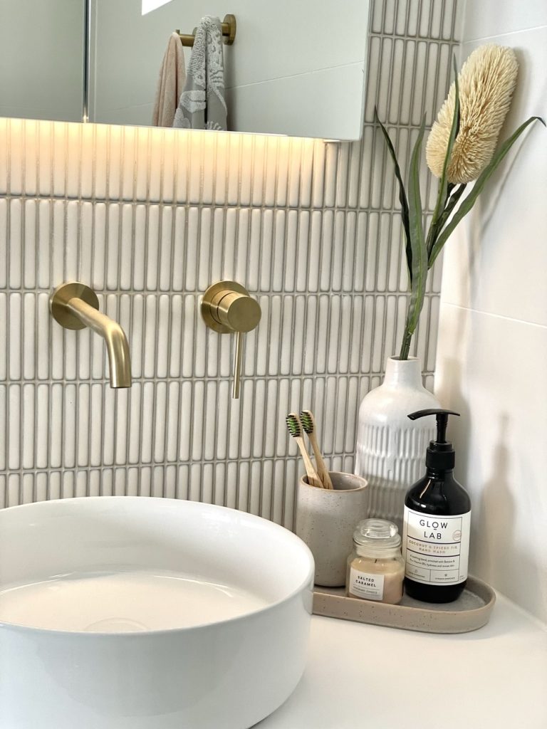 Hinchinbrook Ensuite (6)