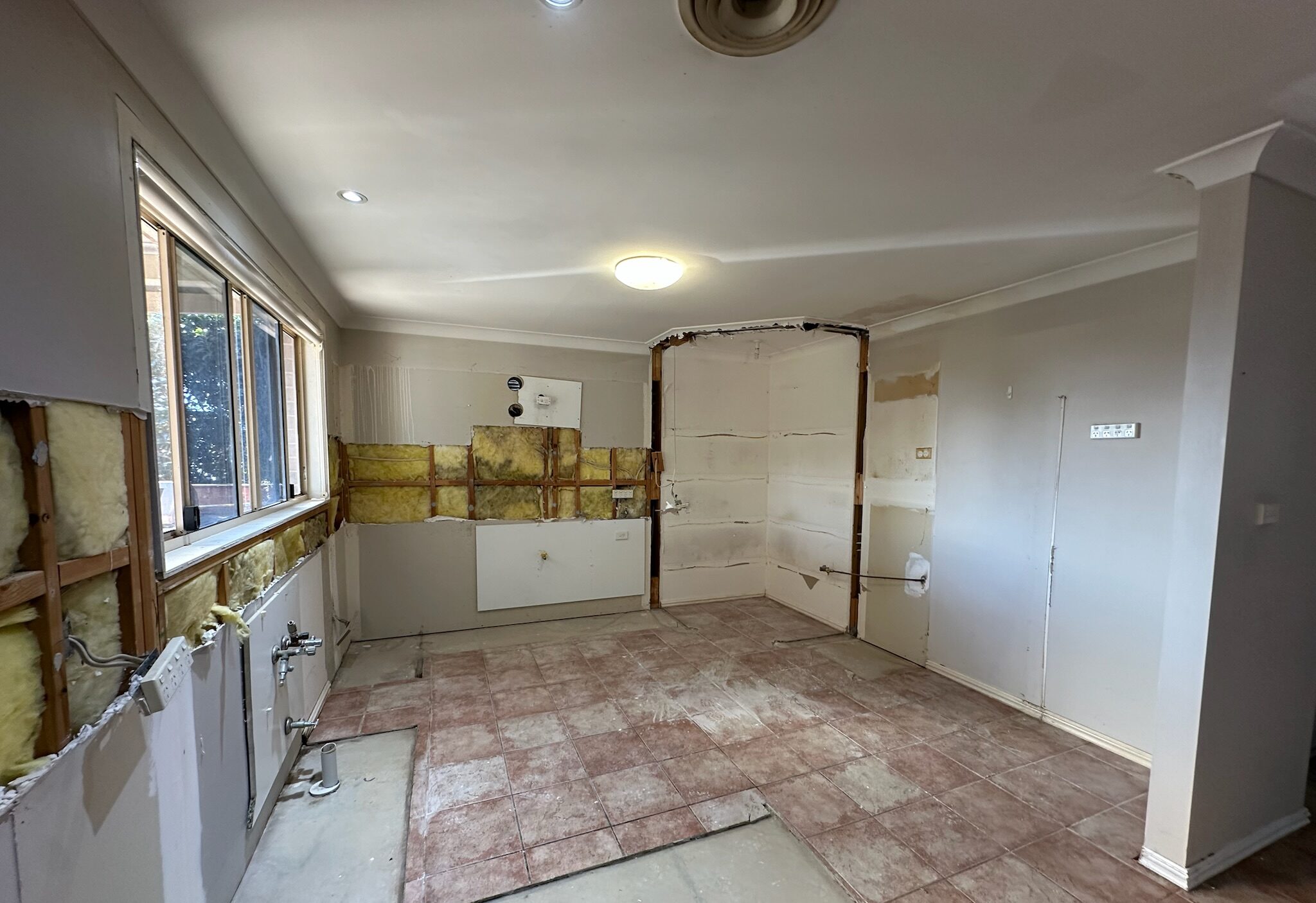Modern Family Kitchen Renovation Mt Annan |